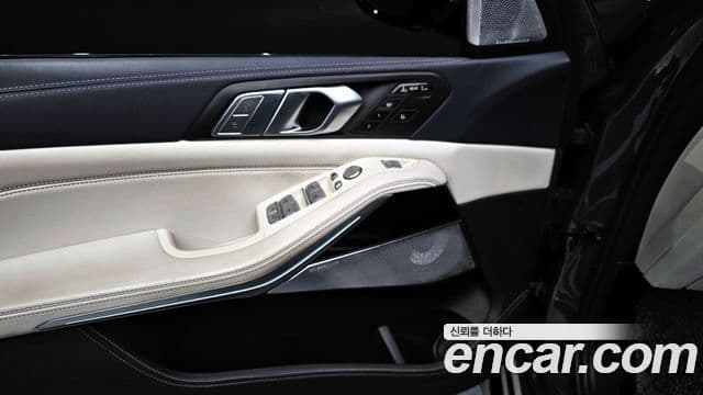 BMW X7 2022 — Şəkil 19/20