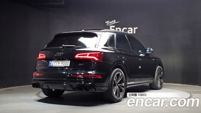 Audi Q5 2020 — Şəkil 2/20