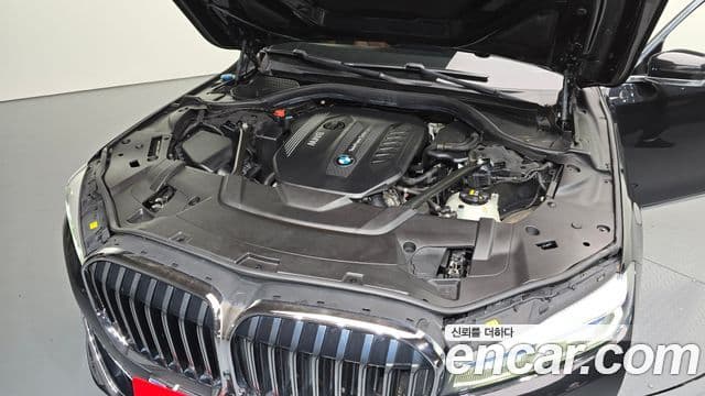 BMW 7 Series 2020 — Şəkil 6/20