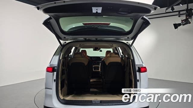 Kia Carnival 2020 — Şəkil 20/20