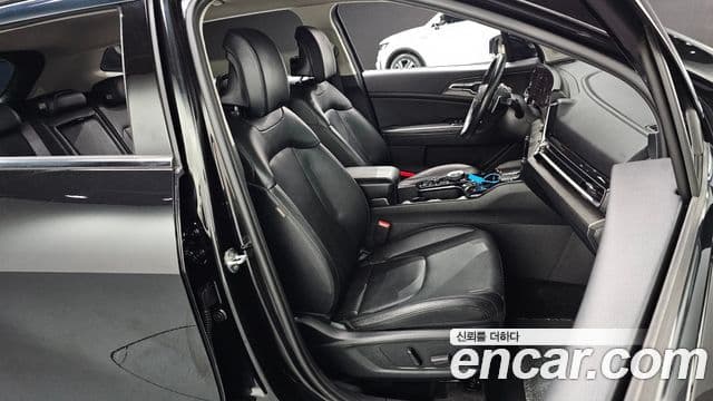 Kia Sportage 2022 — ფოტო 9/20