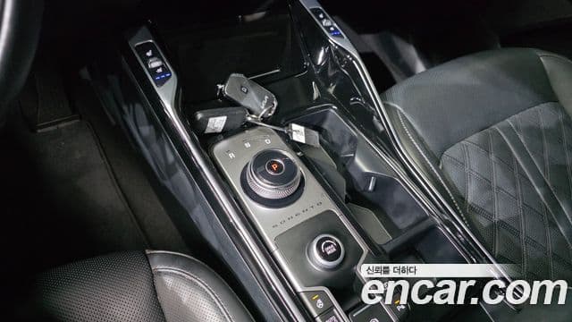 Kia Sorento 2021 — ფოტო 9/20
