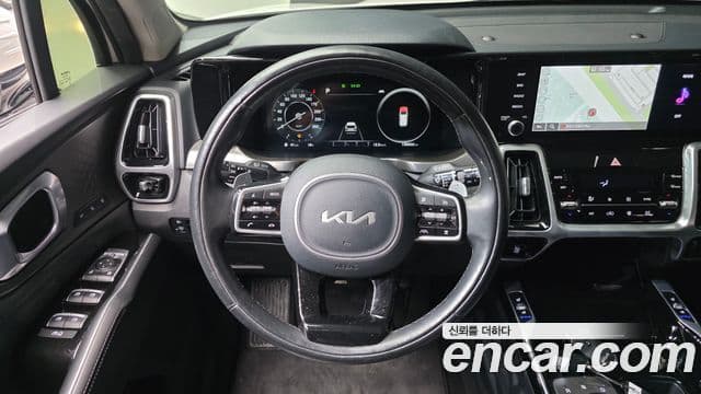 Kia Sorento 2021 — ფოტო 13/20