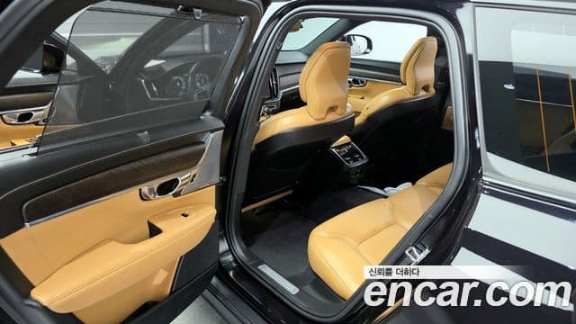 Volvo V90 Cross Country 2020 — Şəkil 11/20