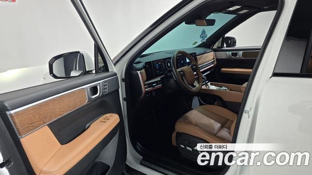 Hyundai Santa Fe 2023 — ფოტო 18/20