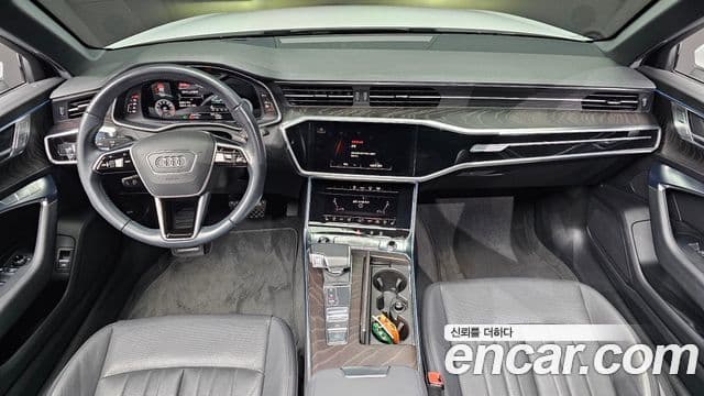 Audi A6 2021 — Photo 1/20