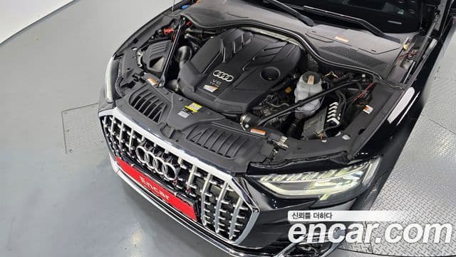 Audi A8 2021 — ფოტო 6/20