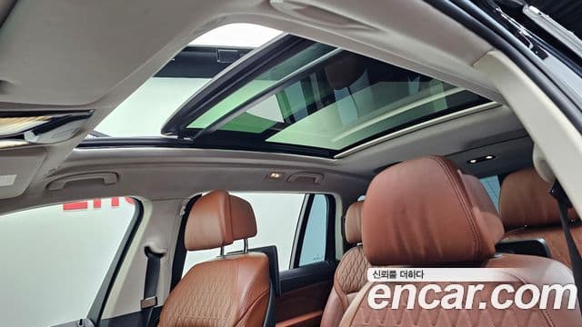 BMW X7 2020 — Photo 2/20