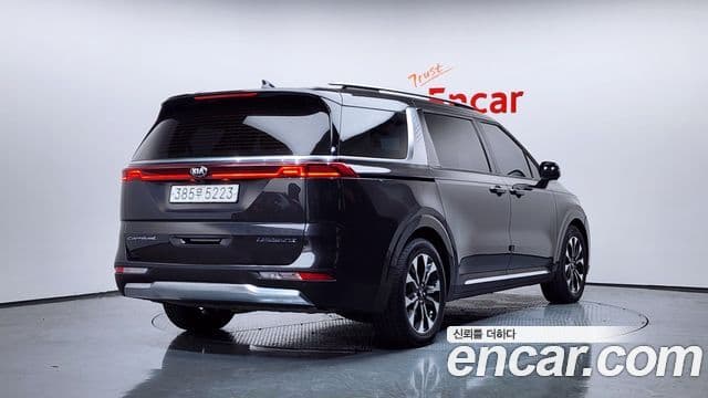 Kia Carnival 2020 — Фото 2/20