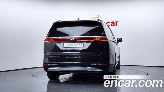 Kia Carnival 2020 — Фото 4/20