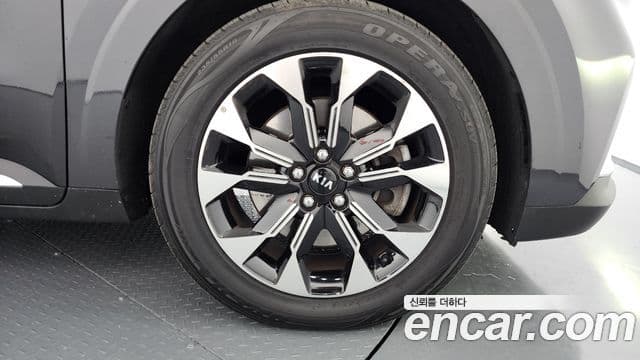 Kia Carnival 2020 — Фото 5/20