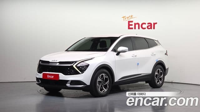 Kia Sportage 2022 — ფოტო 1/20