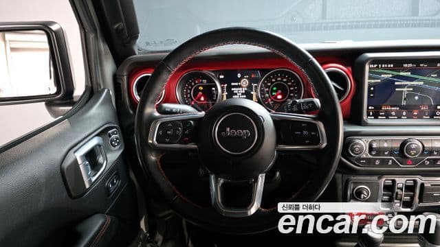 Jeep Wrangler 2022 — Şəkil 13/20