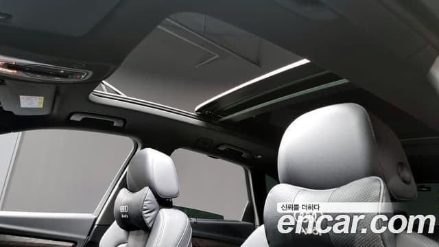 Audi Q5 2023 — Şəkil 18/20