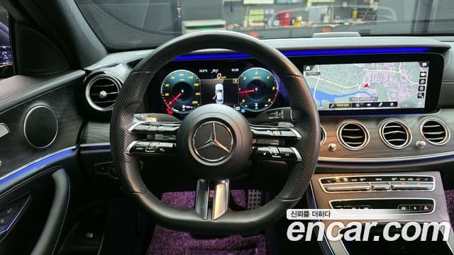 Mercedes-Benz E-Class 2020 — ფოტო 13/20