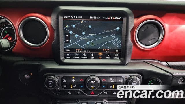 Jeep Wrangler 2022 — Фото 14/20