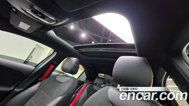 Mercedes-Benz A-Class 2022 — Şəkil 11/20