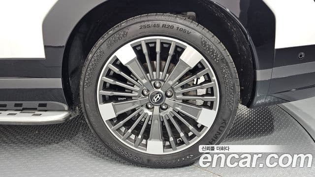 Hyundai Santa Fe 2023 — Şəkil 5/20
