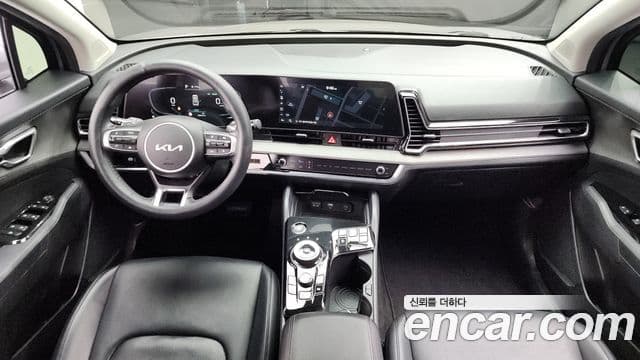 Kia Sportage 2022 — ფოტო 17/20