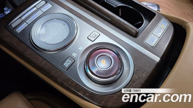 Genesis Electrified G80 2021 — Şəkil 9/20