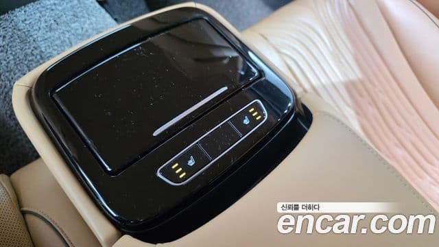 Genesis Electrified G80 2021 — Şəkil 18/20