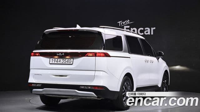 Kia Carnival 2022 — Фото 2/20