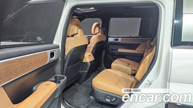 Hyundai Santa Fe 2023 — Şəkil 12/20