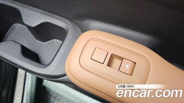 Hyundai Santa Fe 2023 — Şəkil 19/20