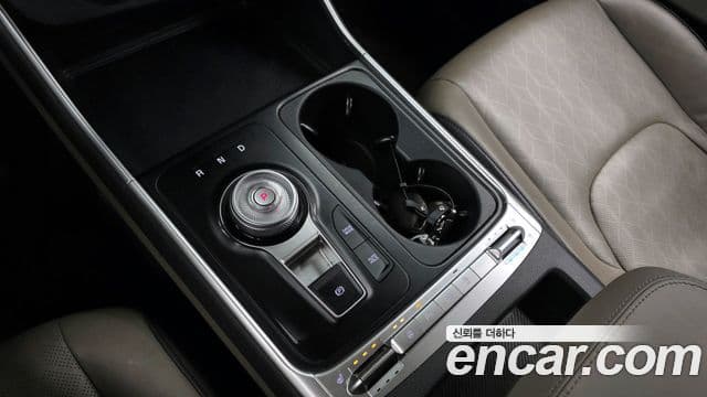 Kia Carnival 2024 — ფოტო 9/20