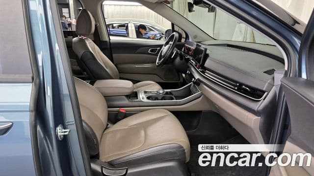 Kia Carnival 2024 — ფოტო 11/20