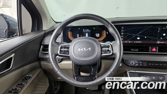 Kia Carnival 2024 — ფოტო 13/20