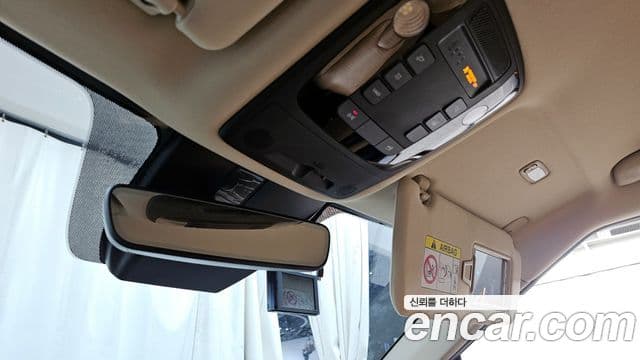 Kia Carnival 2020 — Фото 17/20