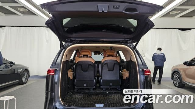Kia Carnival 2020 — Фото 20/20