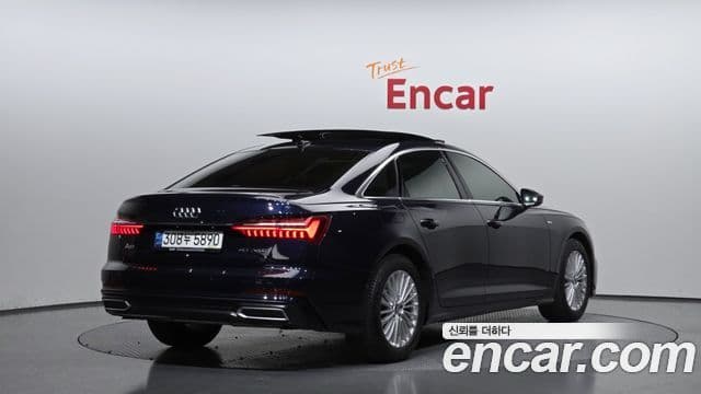 Audi A6 2020 — ფოტო 2/20