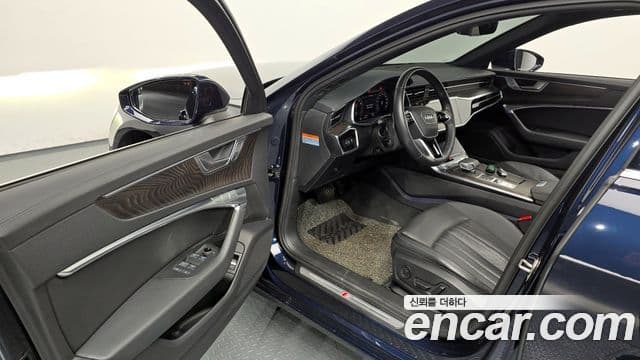 Audi A6 2020 — фото 10 из 20