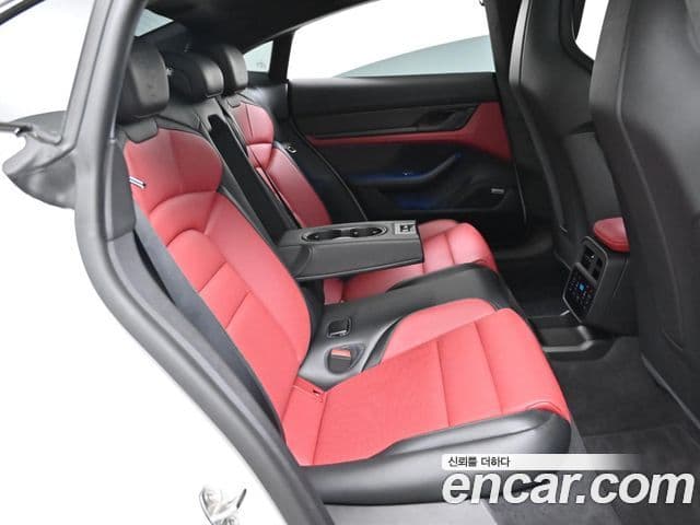 Porsche Taycan 2025 — Şəkil 20/20