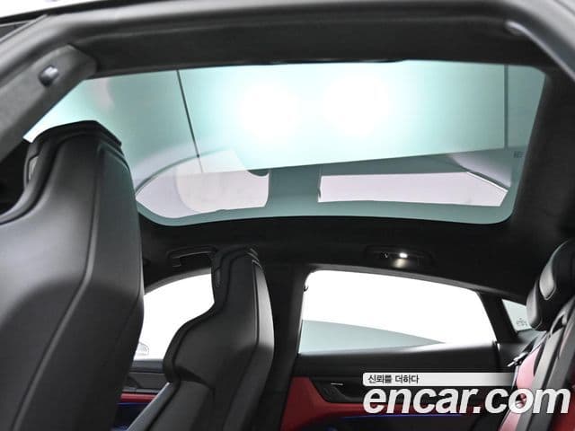 Porsche Taycan 2025 — Şəkil 15/20