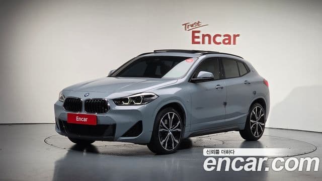 BMW X2 2022 — Şəkil 1/20