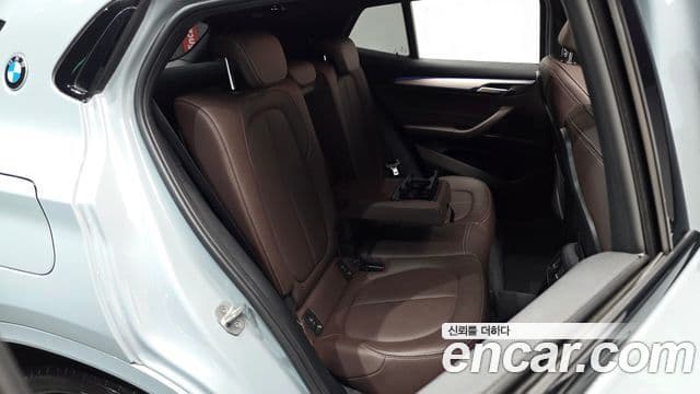BMW X2 2022 — Şəkil 12/20