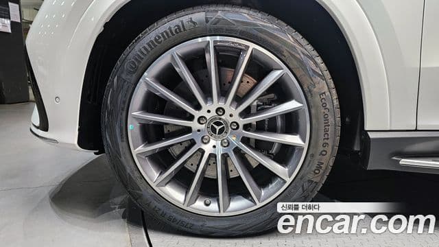 Mercedes-Benz GLE-Class 2025 — ფოტო 5/20