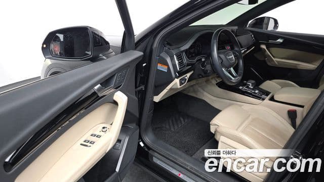 Audi Q5 2021 — ფოტო 11/20