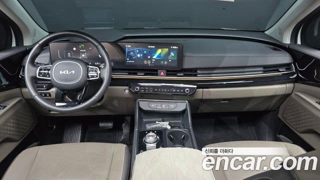 Kia Carnival 2024 — ფოტო 2/20
