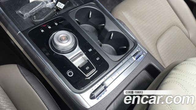 Kia Carnival 2024 — ფოტო 11/20