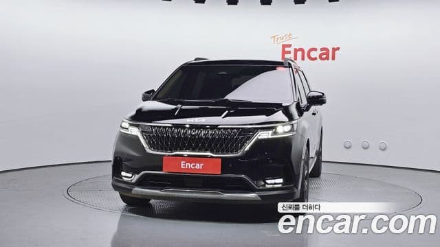 Kia Carnival 2023 — ფოტო 3/20