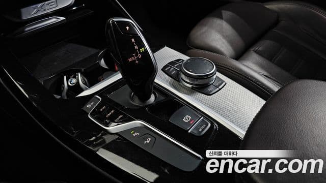 BMW X3 2018 — ფოტო 9/20