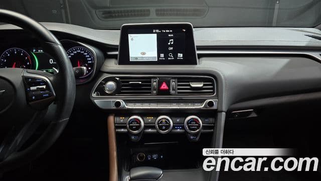 Genesis G70 2019 — Şəkil 14/20