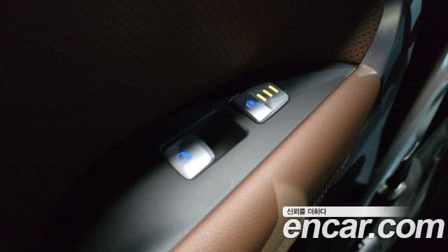 Genesis G70 2019 — Şəkil 18/20