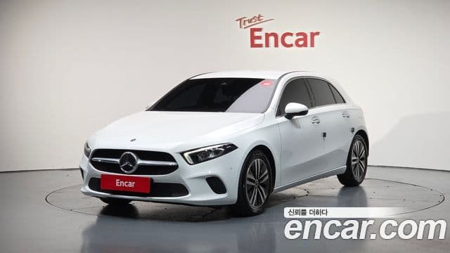 Mercedes-Benz A-Class 2022 — Photo 16/20