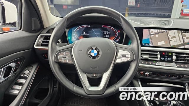 BMW 3 Series 2022 — ფოტო 5/20