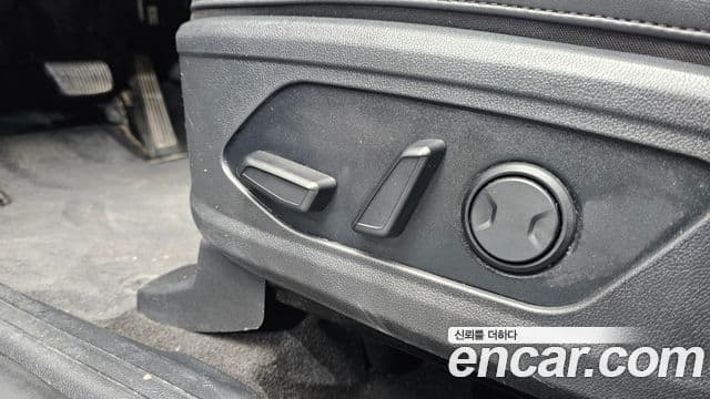 Kia Sorento 2022 — Şəkil 18/20